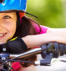 Fille vélo.